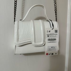 🌸Zara mini white flap croc imbossed bag